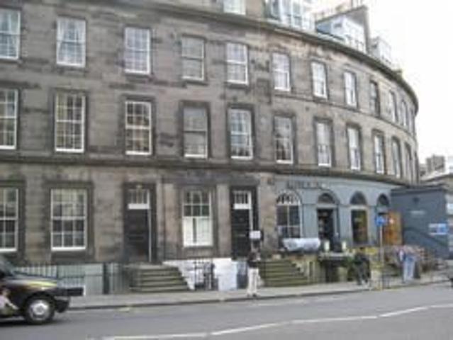 Apartment for rent in Broughton, Scotland