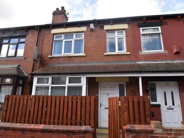 House for sale in Harehills, West Yorkshire