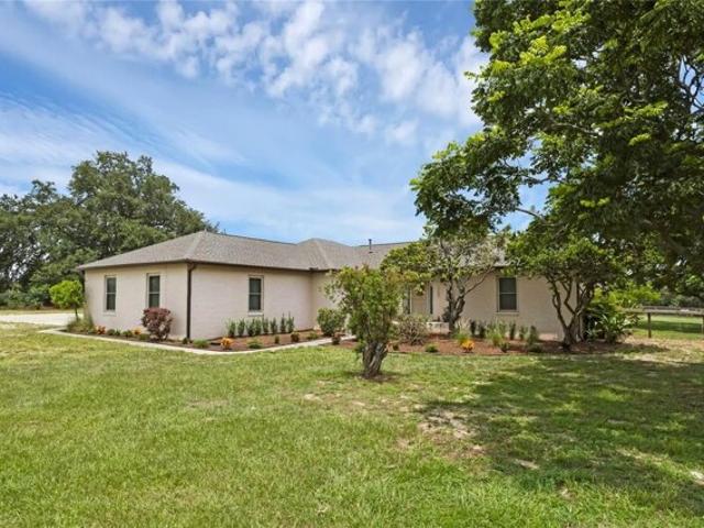 House for sale in Howey In The Hills