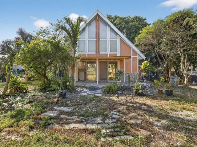 House for sale in Greenacres, Florida