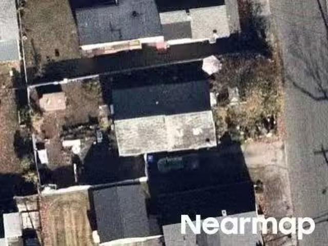 House for sale in Manchester