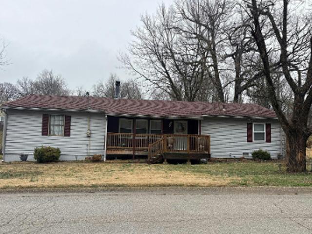 House for sale in Fairview Heights, Illinois