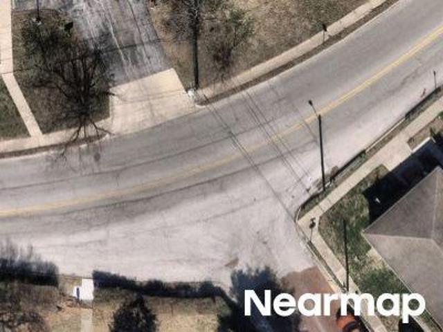 House for sale in Alton, Illinois
