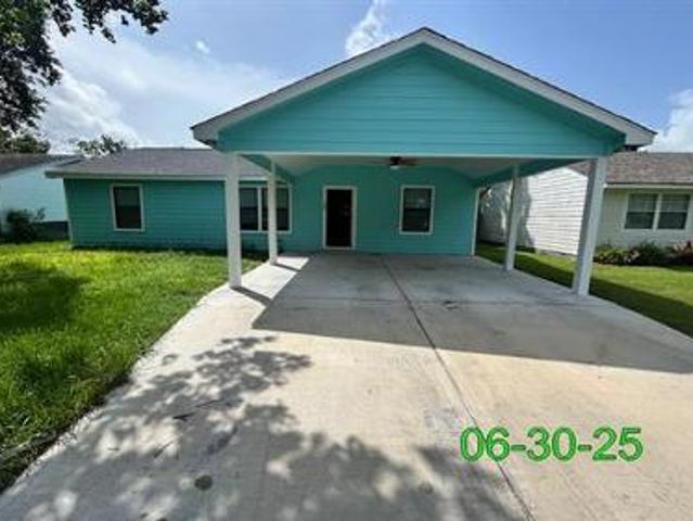 House for sale in Edna