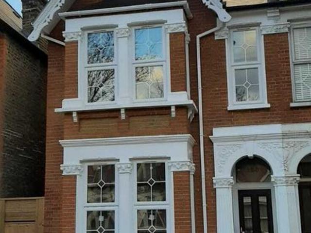 Studio for rent in London Borough of Lewisham, Greater London