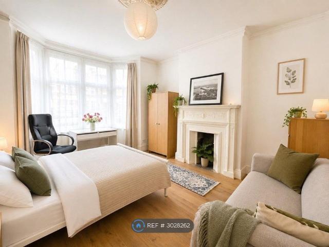 Apartment for rent in London Borough of Lewisham, Greater London