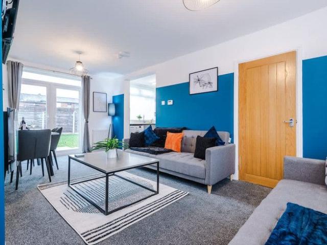 House for rent in Greenheys, Greater Manchester