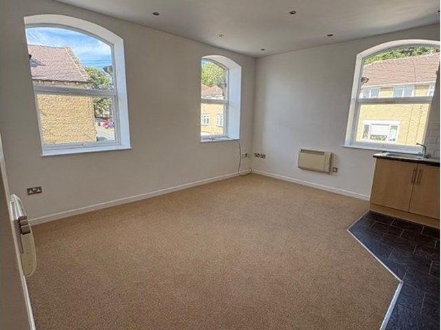 Apartment for rent in Exley, Siddal