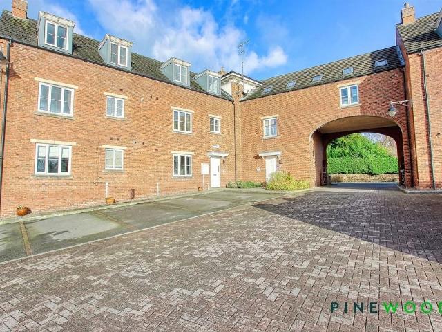 Apartment for rent in Brampton, Loundsley Green
