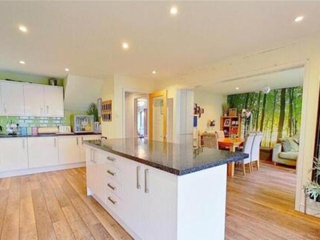 House for sale in Fishersgate, West Sussex