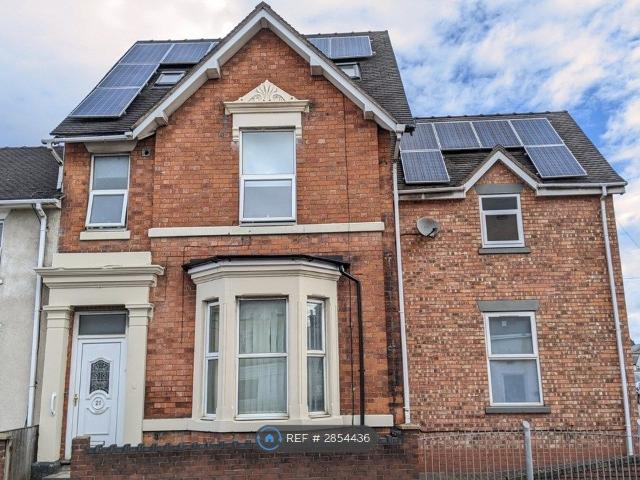 Room for rent in Baswich, Staffordshire