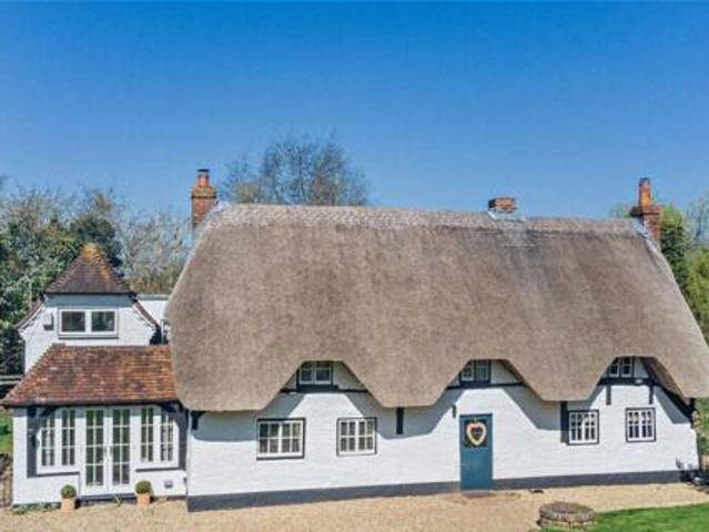 House for sale in Tadley, Basingstoke and Deane