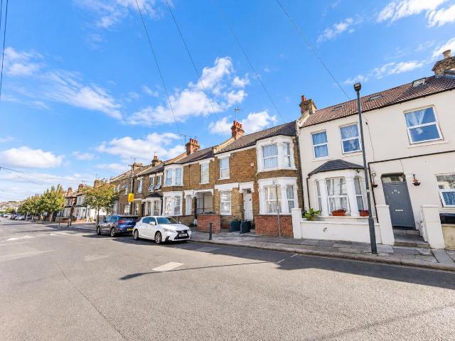 Apartment for rent in London Borough of Brent, Greater London