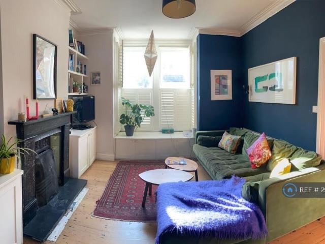 House for rent in Harlesden, Greater London