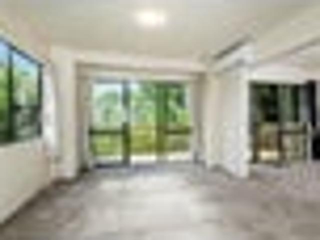 Apartment for rent in Whangaparaoa, Oroua County