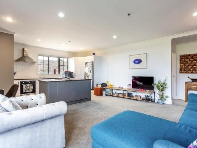 Apartment for rent in Wairau Valley