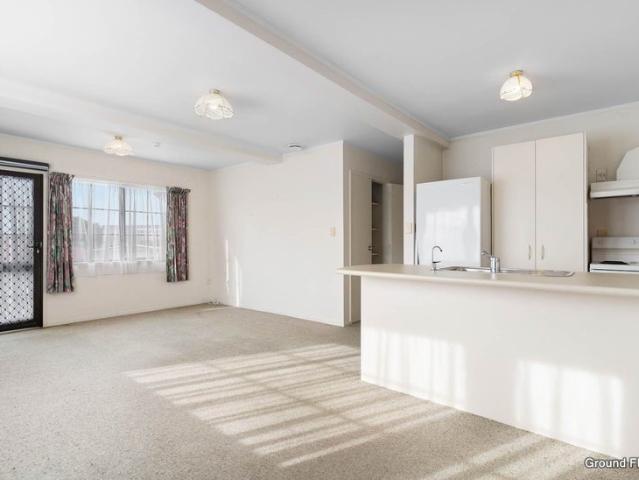 House for rent in Wairau Valley