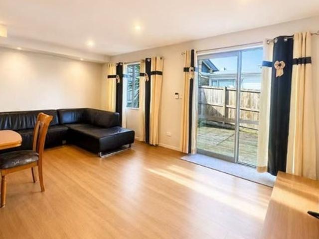 Apartment for rent in Wairau Valley