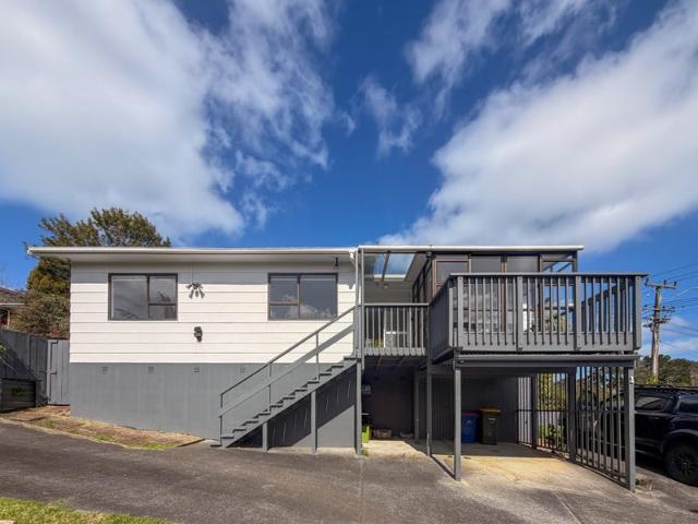 House for rent in Whangaparaoa, Oroua County