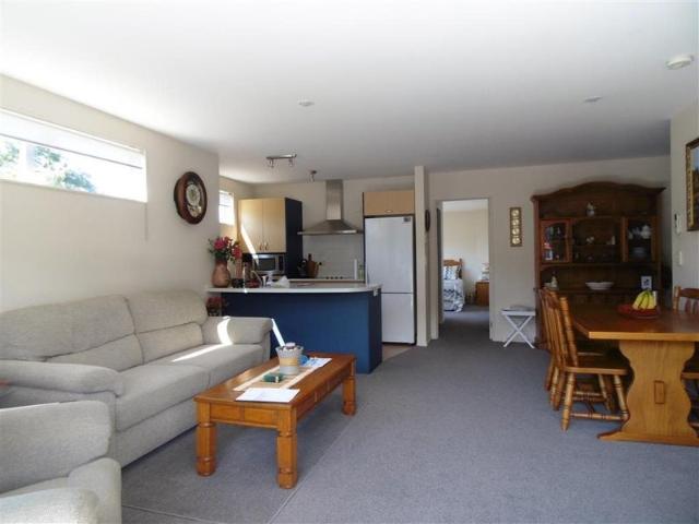 Apartment for rent in Wairau Valley, Oroua County