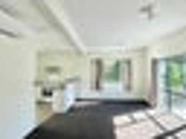 Apartment for rent in Whangaparaoa, Oroua County