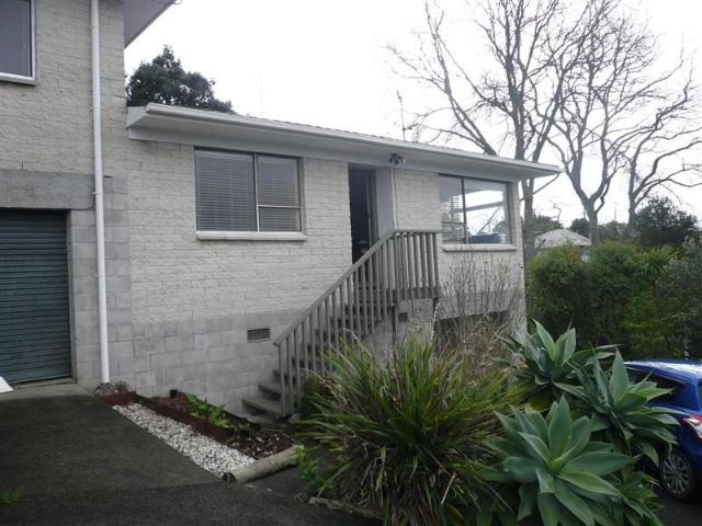 Apartment for rent in Waiake, Hibiscus and Bays