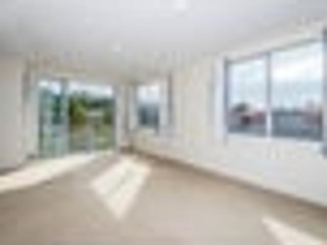 Apartment for rent in Whangaparaoa