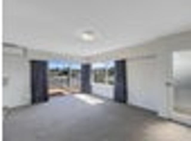 Apartment for rent in Whangaparaoa, Oroua County