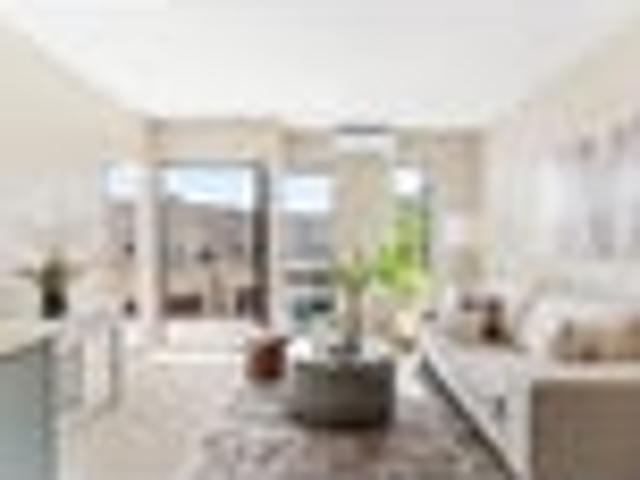 Townhouse for rent in Whangaparaoa, Oroua County