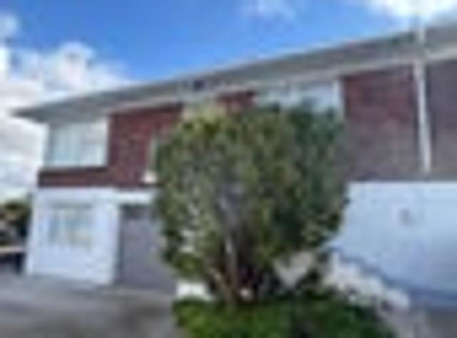 Apartment for rent in Whangaparaoa