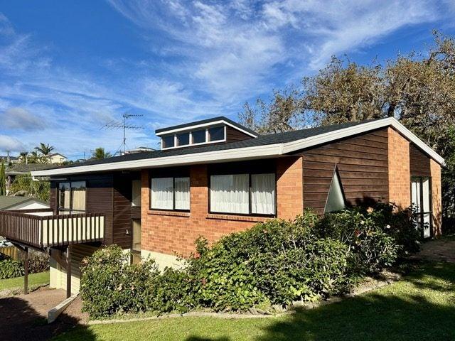 House for rent in Wairau Valley