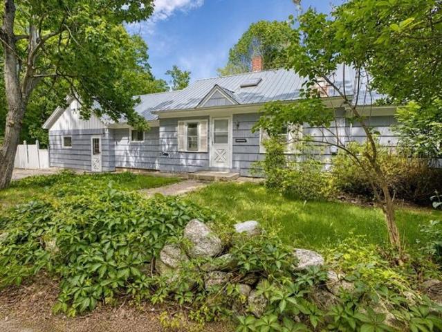 House for sale in New Hampshire