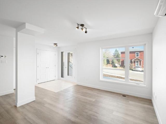 Apartment for rent in Laurentides, Quebec