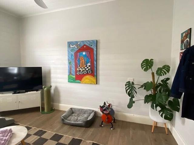 Room for rent in Wollongong West, New South Wales