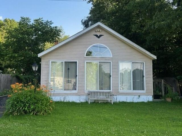House for sale in Hampden, Massachusetts