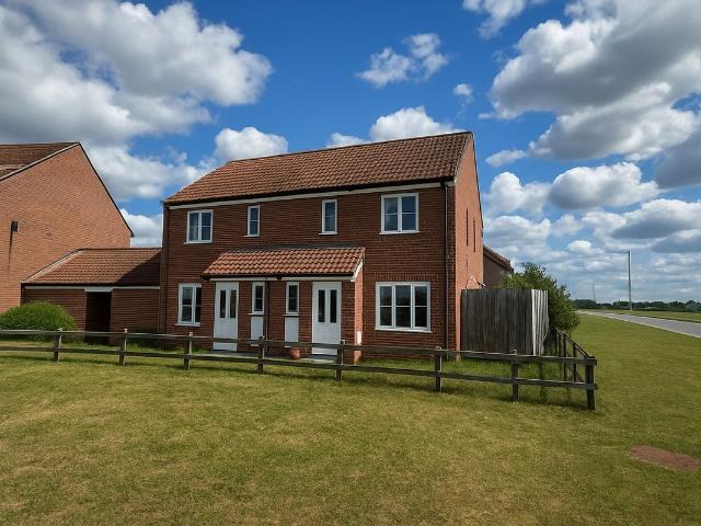 Apartment for rent in Stokesby, Norfolk