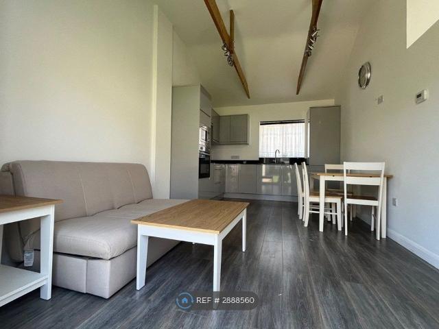 House for rent in Broxbourne, Hertfordshire