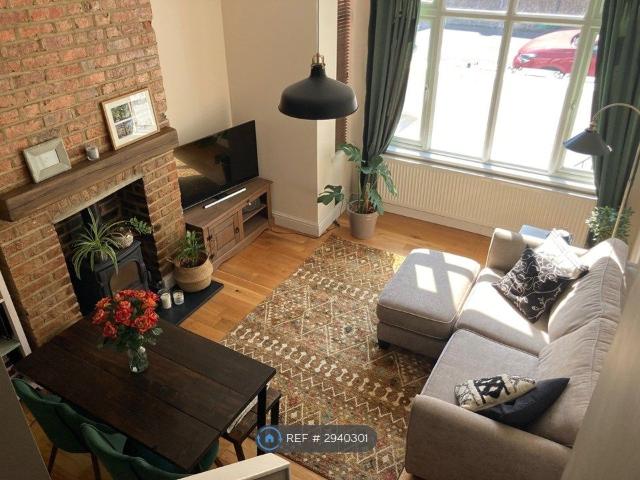 Apartment for rent in West Norwood, Greater London