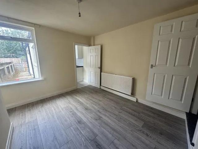 House for rent in Berry Hill, Potters Corner
