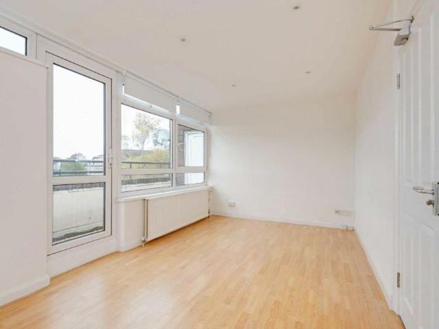 Apartment for rent in Belsize Park, Cat Hill