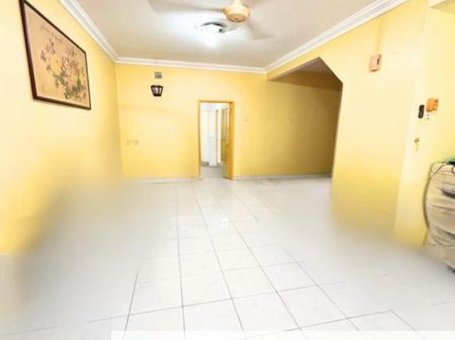 House for sale in Petaling, Alam Impian