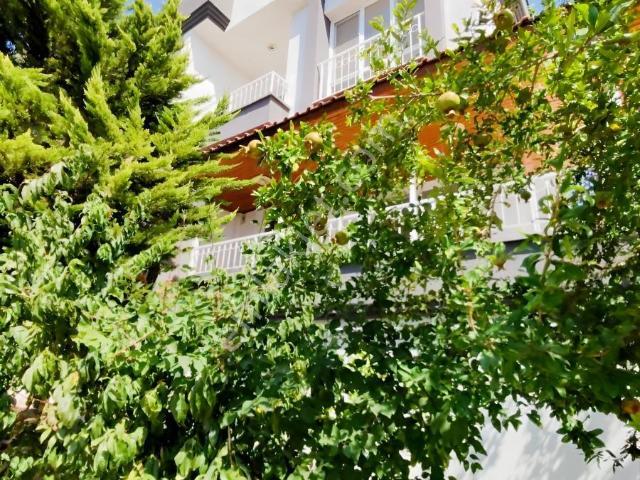 Siteler Mahallesi, Güzelbahçe içerisinde satılık Villa