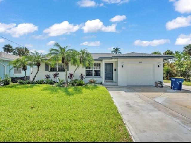 House for sale in Clearwater Beach