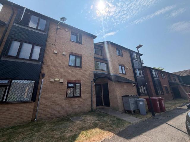 Apartment for rent in Slough