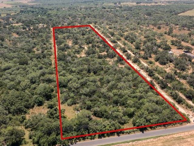 Land for sale in Poteet, Texas