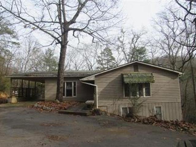 House for sale in Brasstown, North Carolina