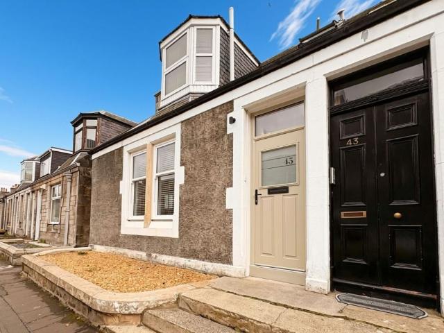 Apartment for rent in Abbey Parks, Dunfermline