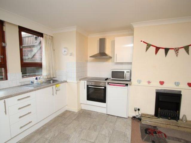 House for rent in Hyde Park, West Yorkshire