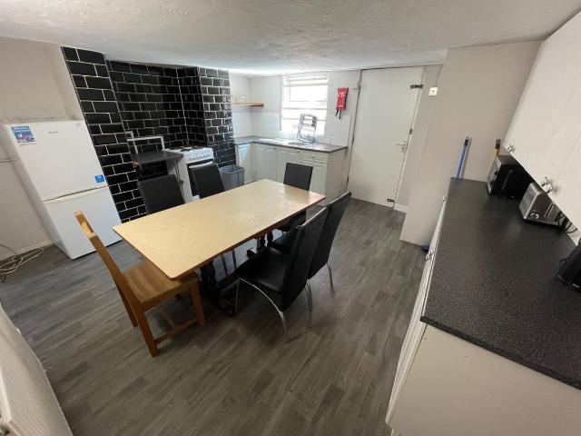 House for rent in Hyde Park, West Yorkshire