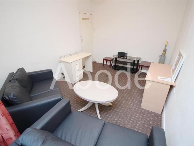 House for rent in Hyde Park, West Yorkshire